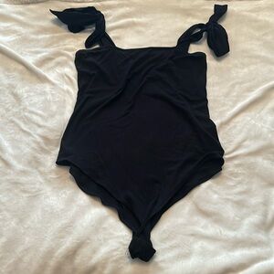 BLACK AMAZON TANK TOP BODYSUIT XL